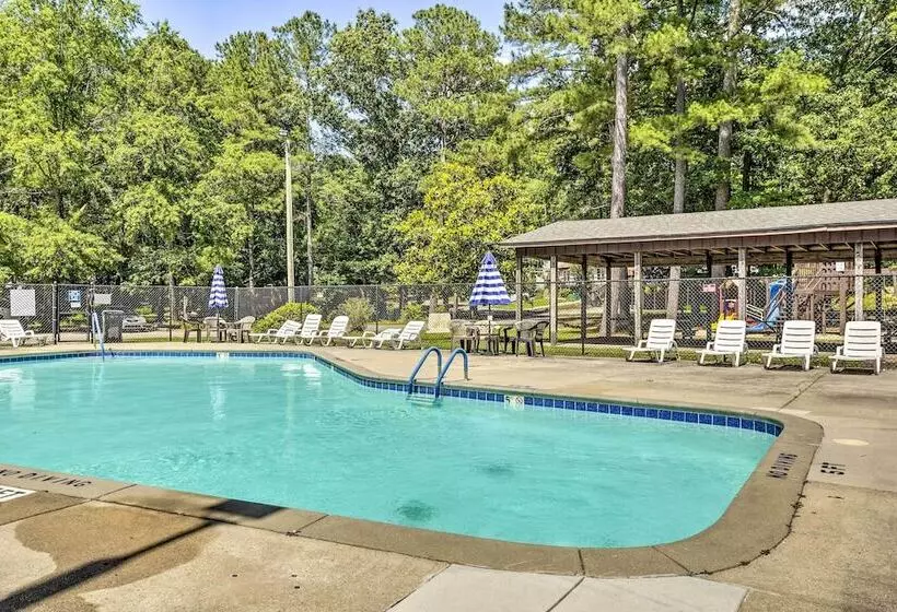 Lake Retreat In Carolina Trace W/ Resort Amenities