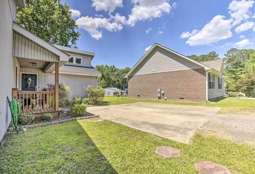 Lake Retreat In Carolina Trace W/ Resort Amenities