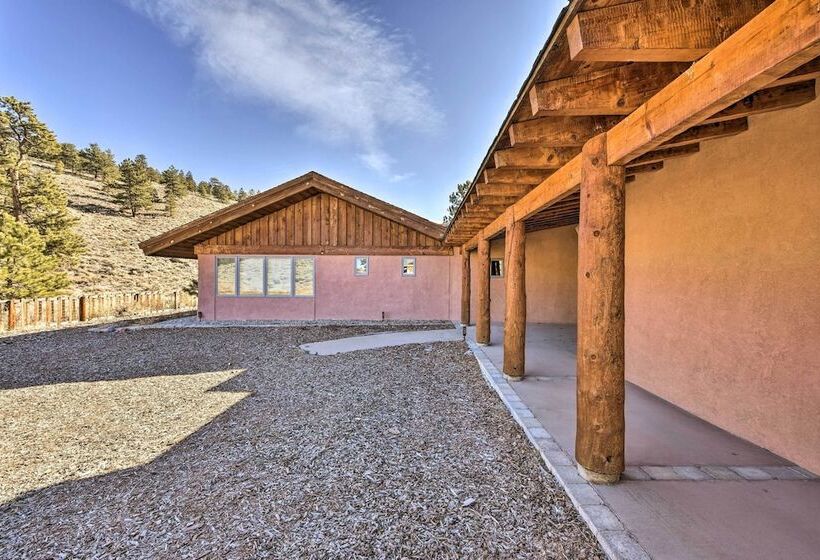 Luxe Twin Lakes House W/ Mountain & Lake Views!