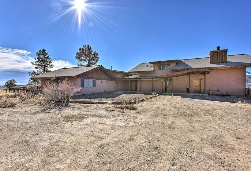 Luxe Twin Lakes House W/ Mountain & Lake Views!