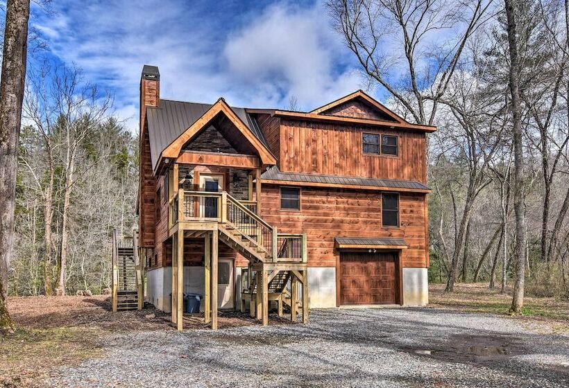 Modern Murphy Cabin W/ Nottely River Views!