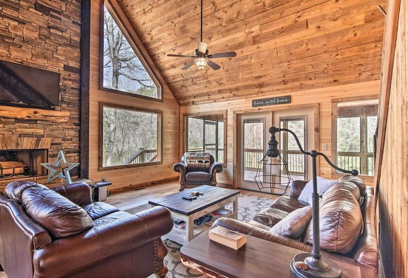 Modern Murphy Cabin W/ Nottely River Views!