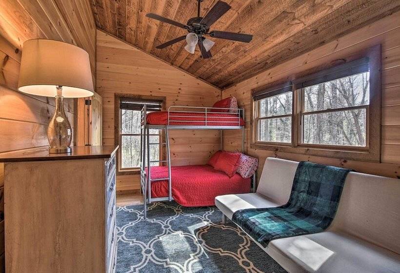 Modern Murphy Cabin W/ Nottely River Views!