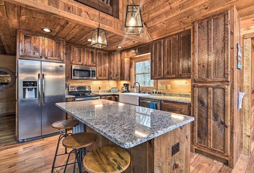 Modern Murphy Cabin W/ Nottely River Views!