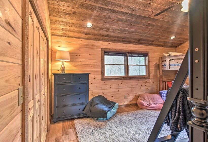 Modern Murphy Cabin W/ Nottely River Views!