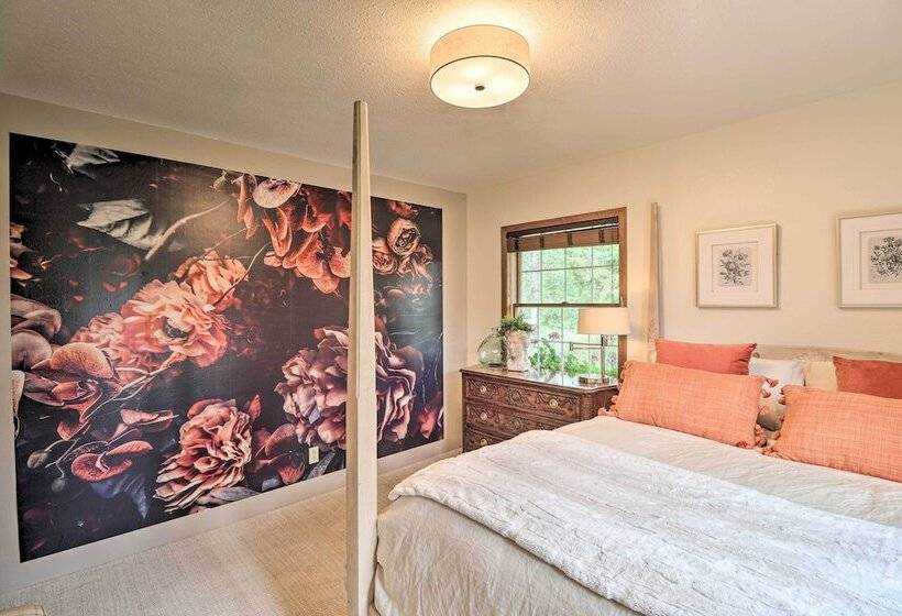 Montana Cottage: Easy Drive To Glacier Natl Park!