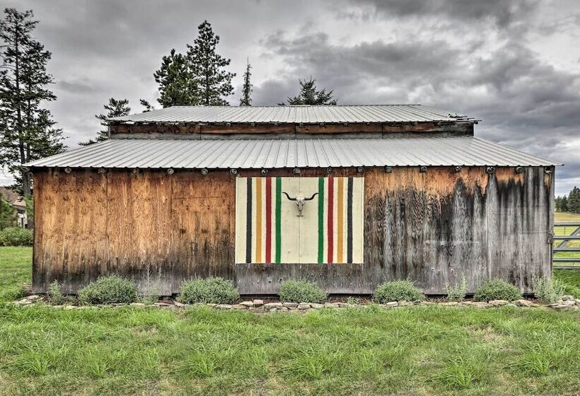 Montana Cottage: Easy Drive To Glacier Natl Park!
