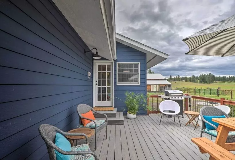 Montana Cottage: Easy Drive To Glacier Natl Park!