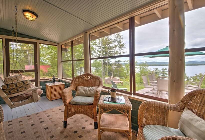 Ossipee Lake Cottage W/ Screened Porch & Fire Pit!