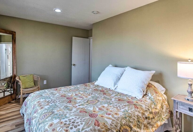 Mesa View House  W/ Hot Tub: Walk To Winery!