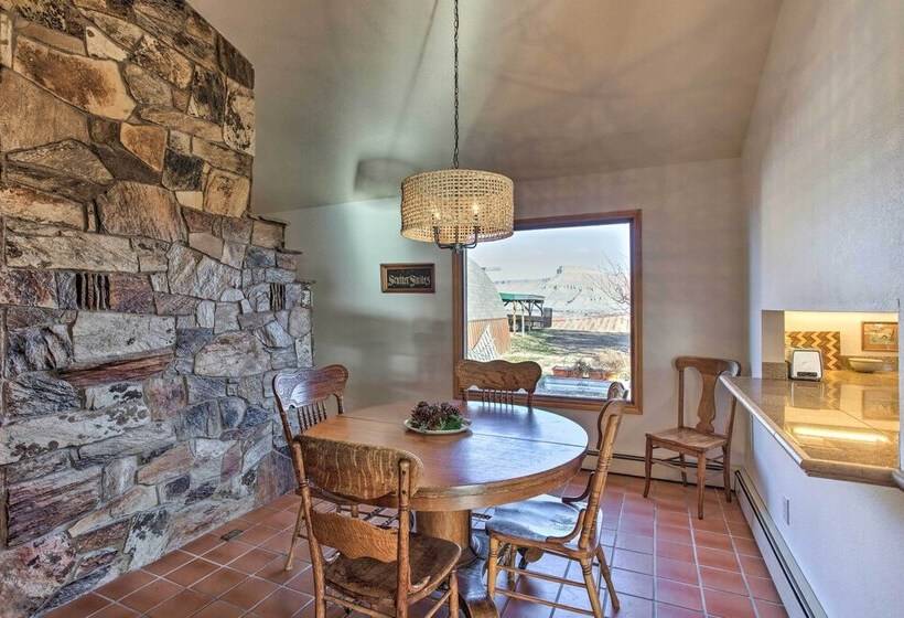 Mesa View House  W/ Hot Tub: Walk To Winery!