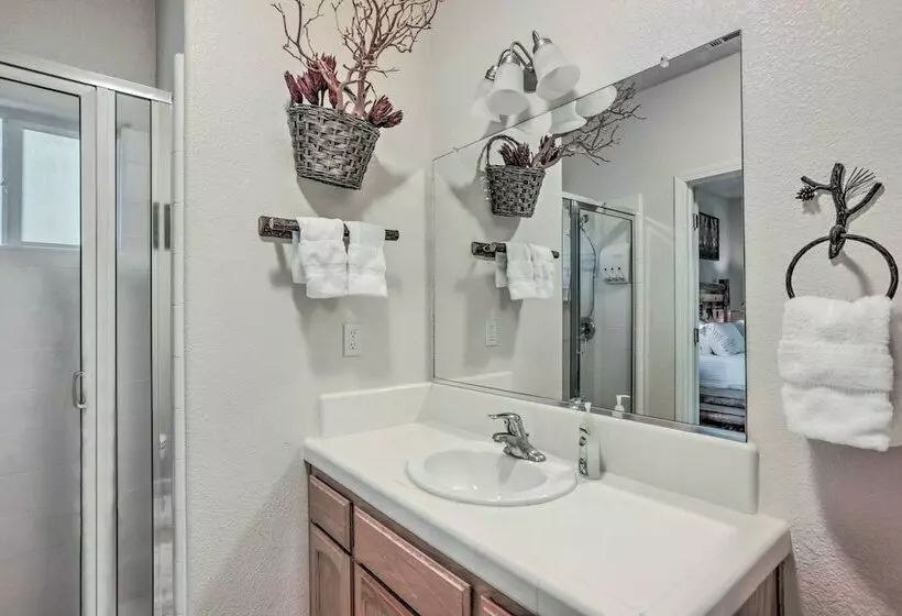 Peaceful + Private Mariposa Cabin On 2 Acres!
