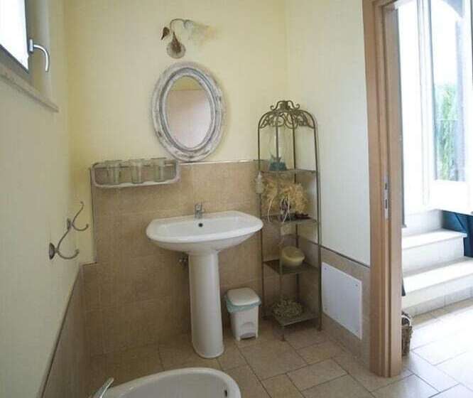 ペンション Homelink Poggibonsi