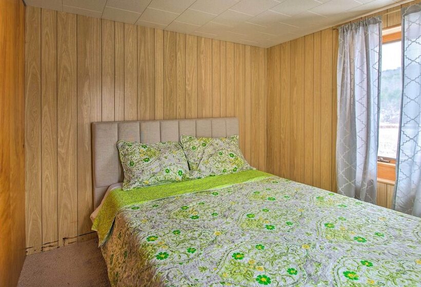 Finger Lakes Home ~ 18 Mi To Cornell University!