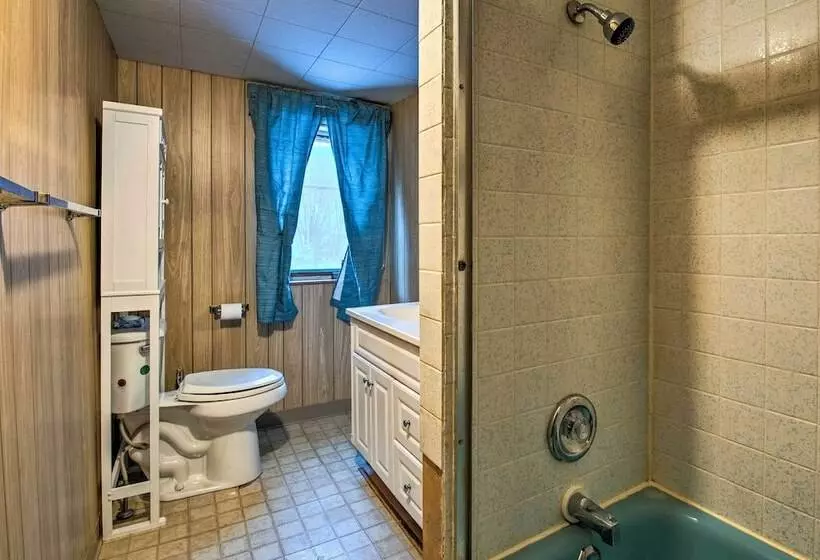 Finger Lakes Home ~ 18 Mi To Cornell University!