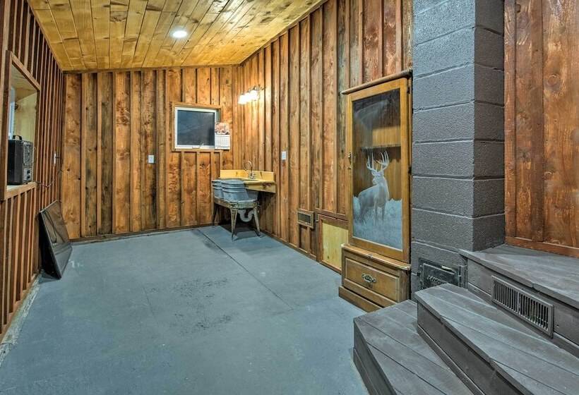 Finger Lakes Home ~ 18 Mi To Cornell University!