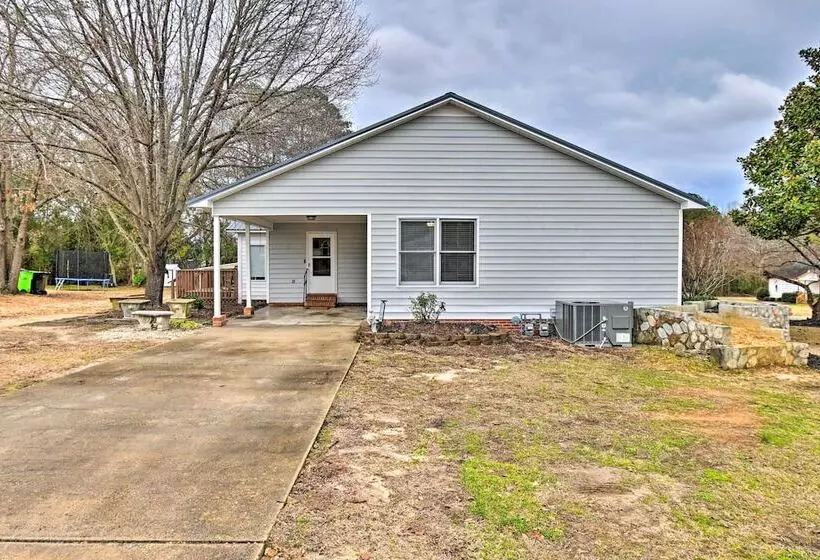 Pet Friendly Lillington Abode ~ 1 Mi To River