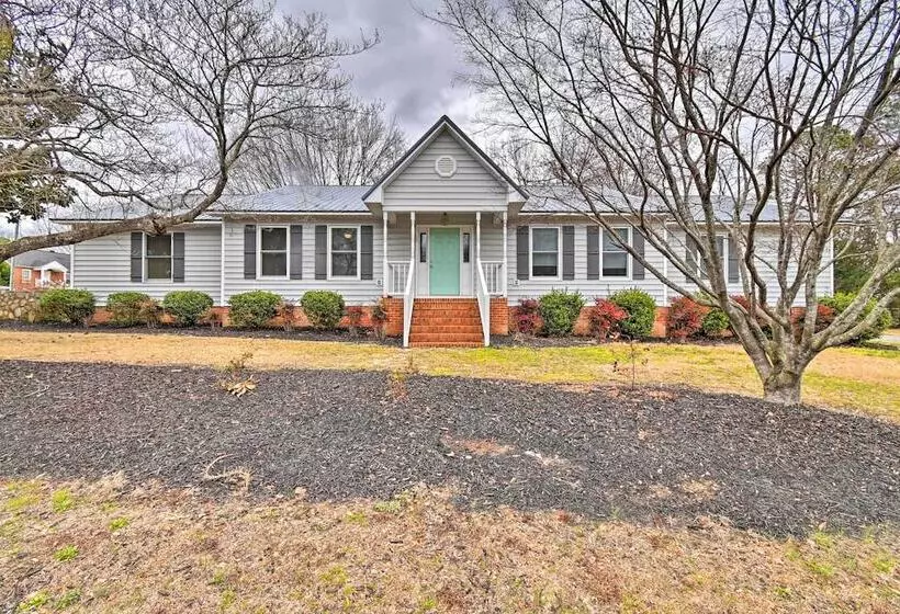 Pet Friendly Lillington Abode ~ 1 Mi To River