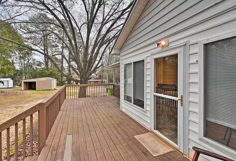 Pet Friendly Lillington Abode ~ 1 Mi To River