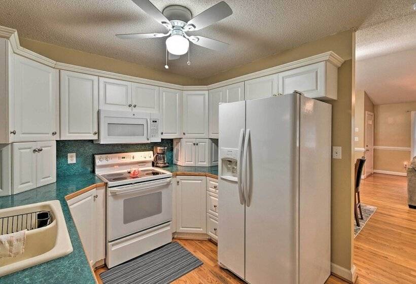 Pet Friendly Lillington Abode ~ 1 Mi To River