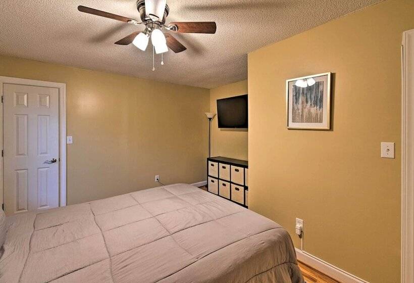 Pet Friendly Lillington Abode ~ 1 Mi To River