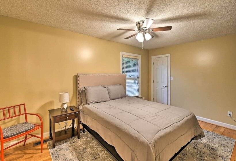 Pet Friendly Lillington Abode ~ 1 Mi To River