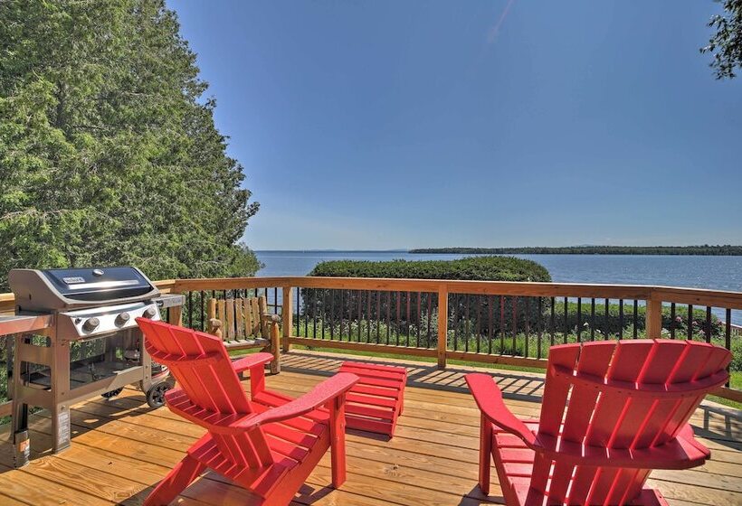 Plattsburgh Home W/ Deck On Lake Champlain