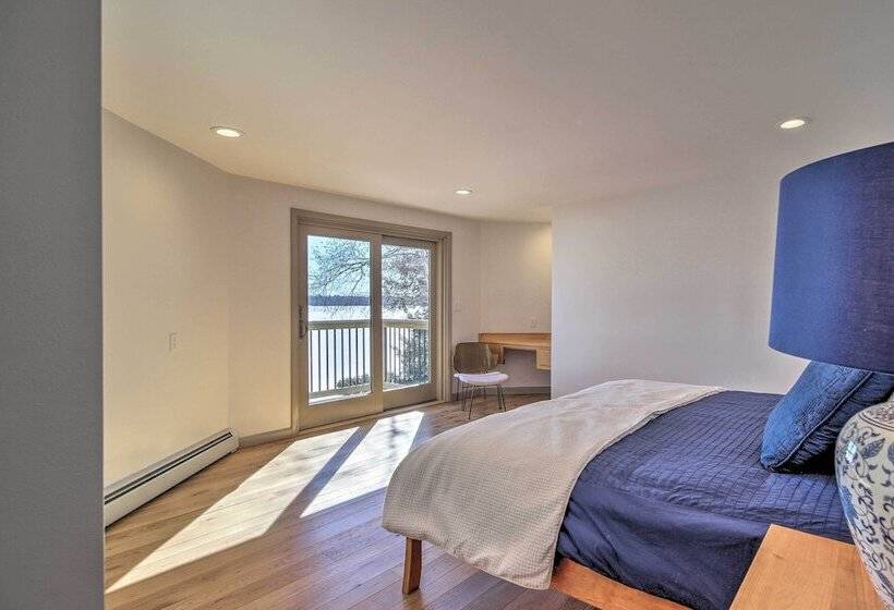 Plattsburgh Home W/ Deck On Lake Champlain