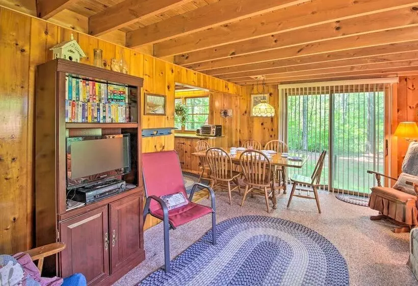 Quiet & Remote Cottage On Panther Pond!