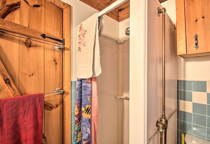 Quiet & Remote Cottage On Panther Pond!