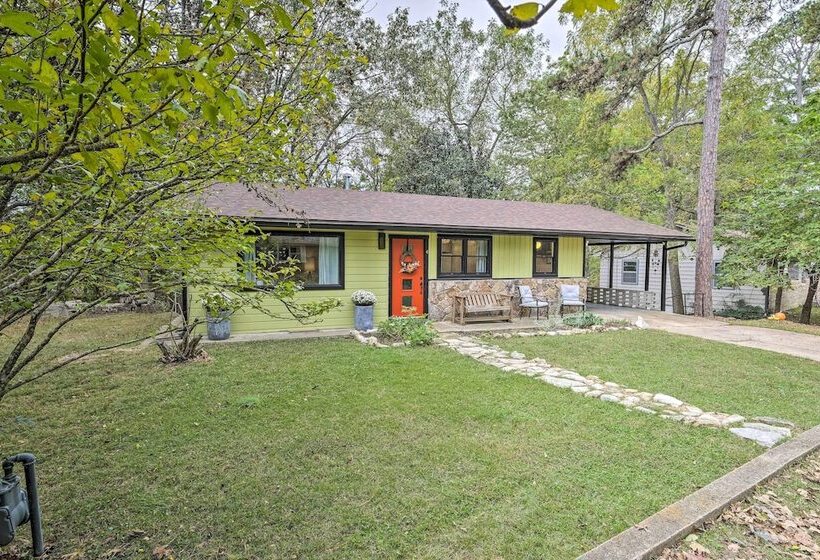 Renovated Eureka Springs Home   1 Mi To Downtown!