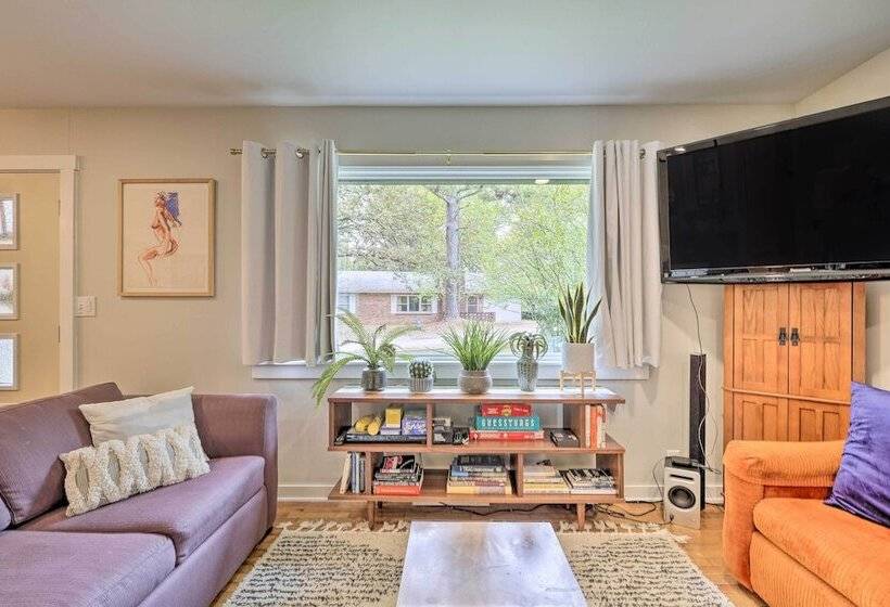 Renovated Eureka Springs Home   1 Mi To Downtown!