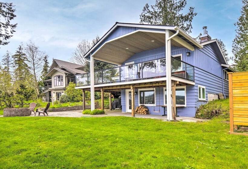 Renovated Kingston Home: Game Room & Deck!