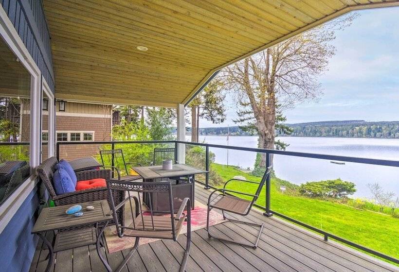 Renovated Kingston Home: Game Room & Deck!