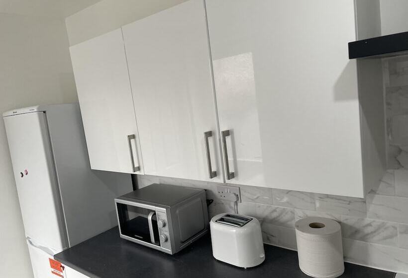 レジデンス Charming 2 Bed House In Wavertree Liverpool