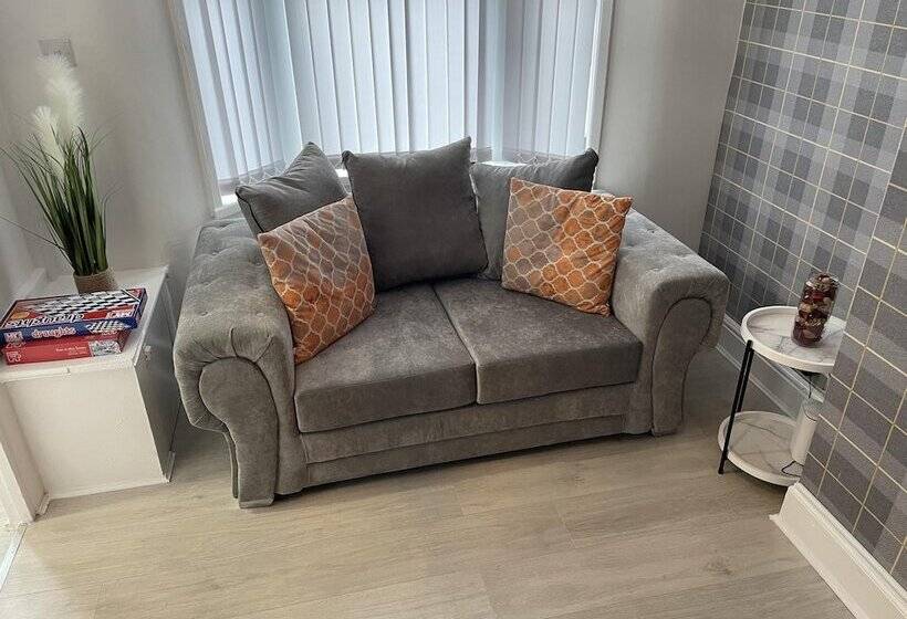 レジデンス Charming 2 Bed House In Wavertree Liverpool