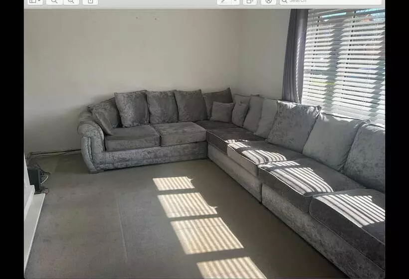 レジデンス Remarkable 3 Bed House In Wirral