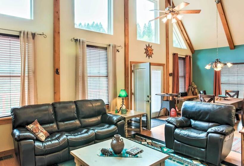Cloudcroft Home W/ Spacious Stargazing Deck!