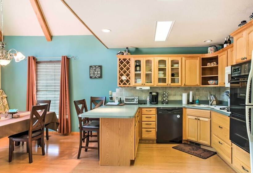 Cloudcroft Home W/ Spacious Stargazing Deck!