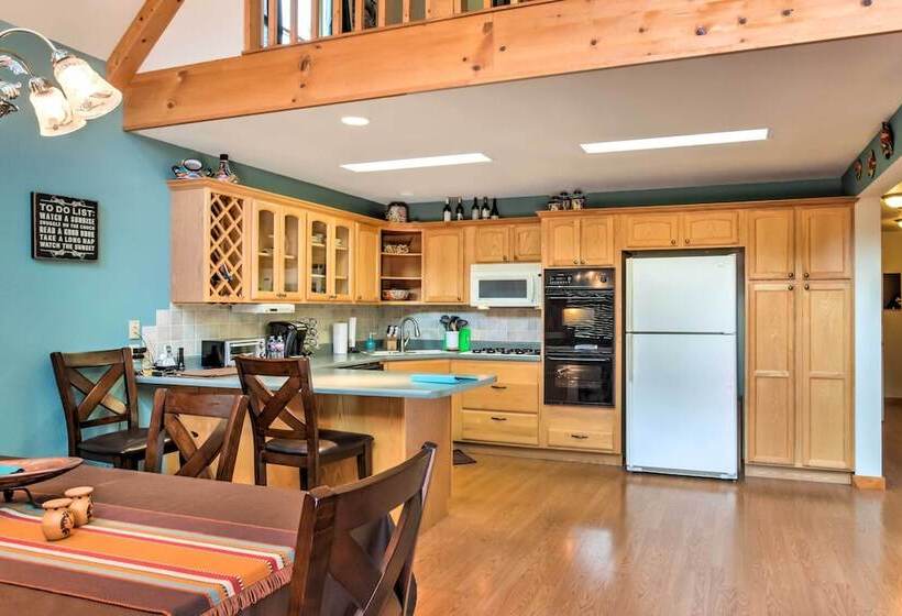 Cloudcroft Home W/ Spacious Stargazing Deck!