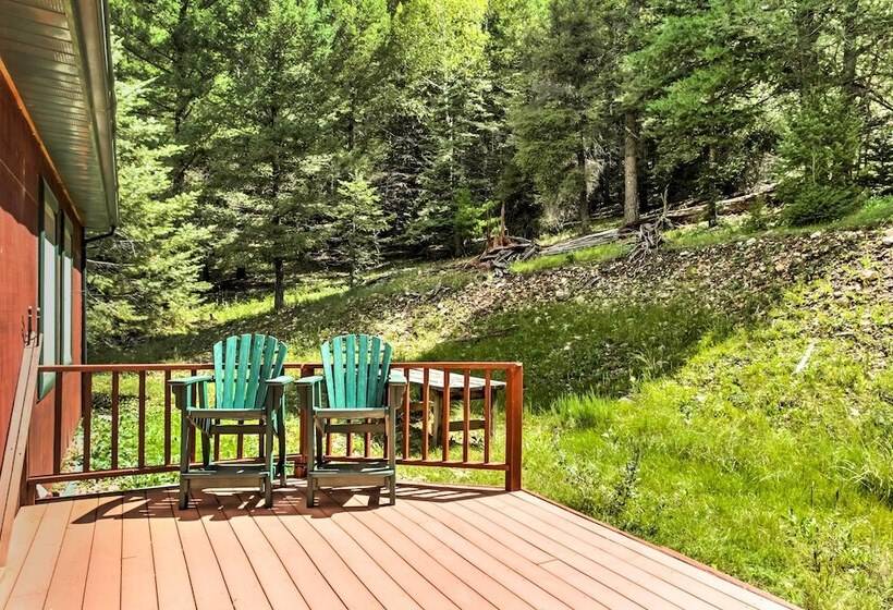 Cloudcroft Home W/ Spacious Stargazing Deck!