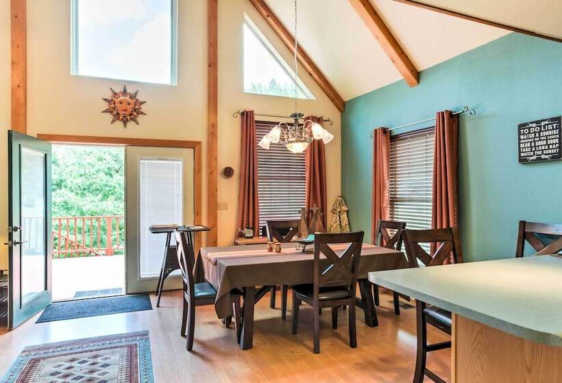 Cloudcroft Home W/ Spacious Stargazing Deck!