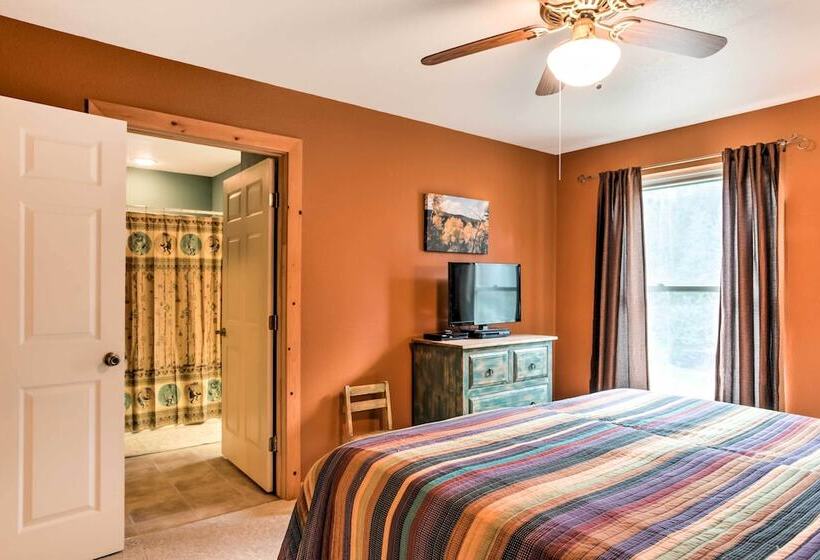 Cloudcroft Home W/ Spacious Stargazing Deck!