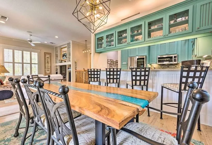 Santa Rosa Beach Home W/ Pool, Hot Tub & Golf Cart