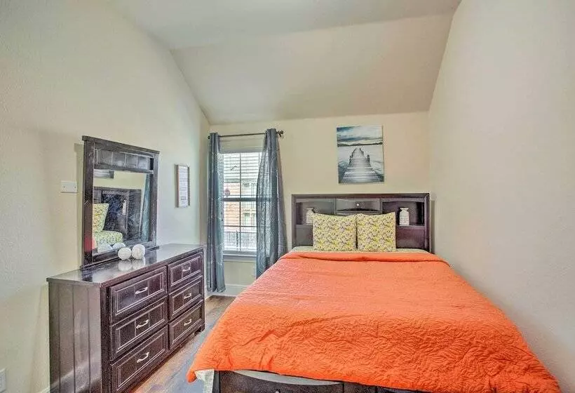 Private Pool & Hot Tub: Spacious Murphy Getaway