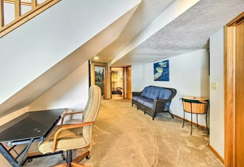 Waterfront Gull Lake W/ Dock: Family Friendly!