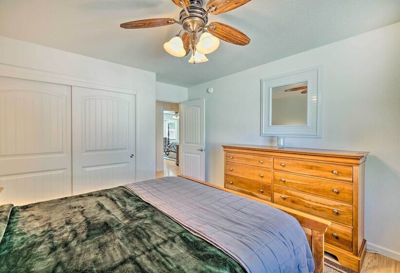 Stunning Groveland Home W/ Outdoor Kitchen!