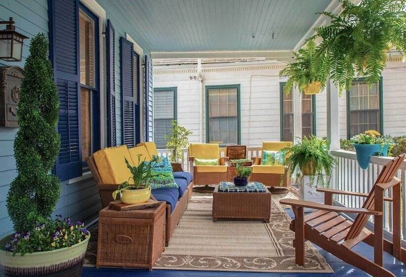 Vicksburg Home W/3 Porches, Walk To Downtown