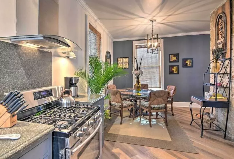 Vicksburg Home W/3 Porches, Walk To Downtown