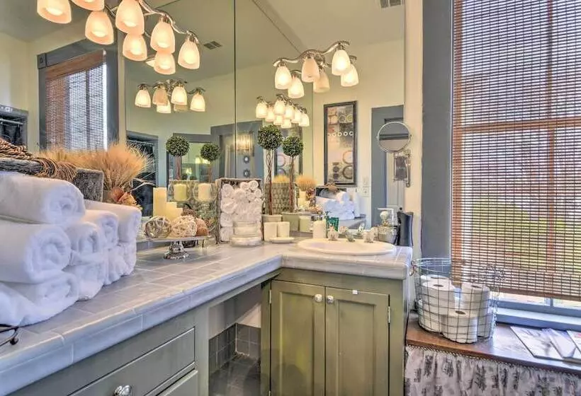 Vicksburg Home W/3 Porches, Walk To Downtown